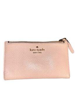 Kate Spade Laurel Way Darci Pebbled Leather Medium Bifold Wallet in Soft Pink